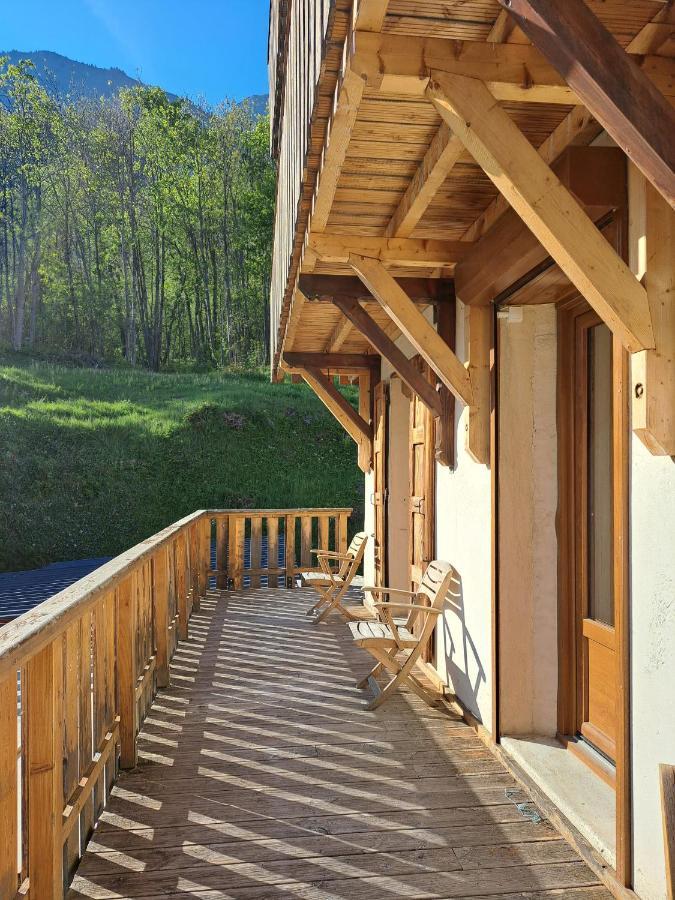 Auberge Du Glandon Saint-Colomban-des-Villards ภายนอก รูปภาพ